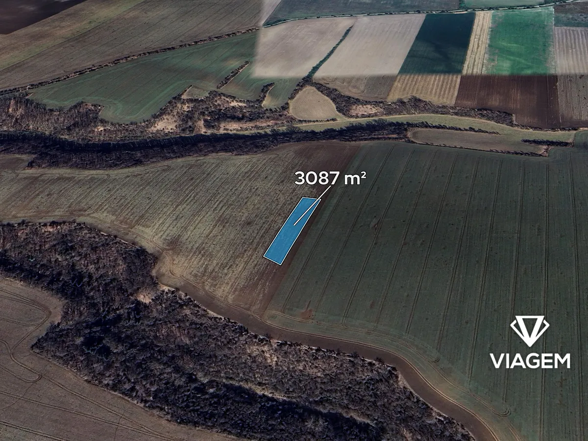 Prodej pole 3087 m²